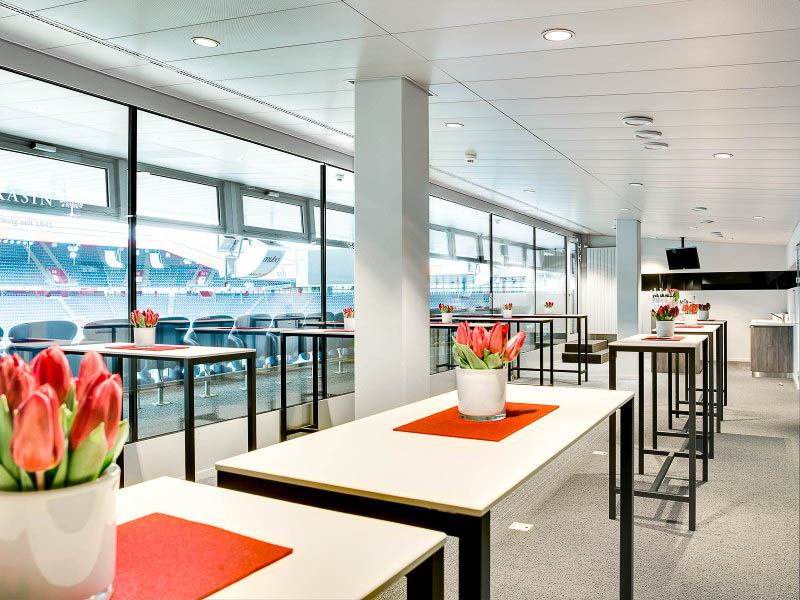 Sky Lounge im St.Jakob Stadion des FC Basel eigebunden in den virtuellen Rundgang
